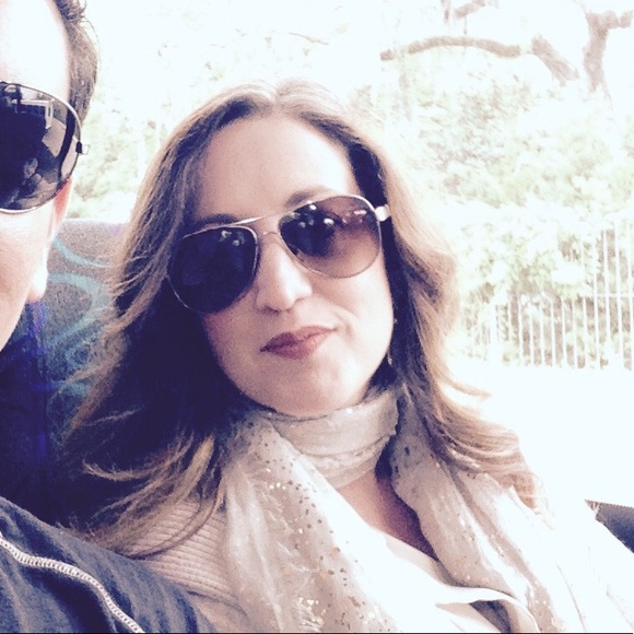 Meet your Posher, Donna - Picture 1 of 1